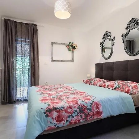 Kristina - Swimming Pool, - Istra