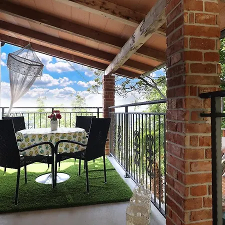 Villa Kristina - Swimming Pool, - Istra Dolenja Vas